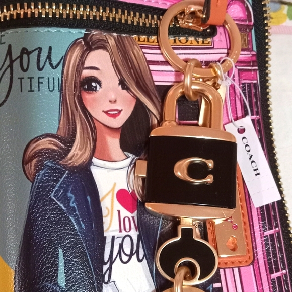 Coach Lock & Key Bagcharm/Keychain - Picture 6 of 12